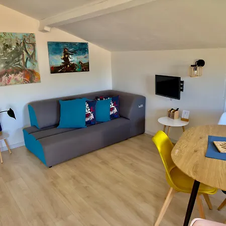 Apartment Maison Des Chenes 64 - Independant With Terrasse
