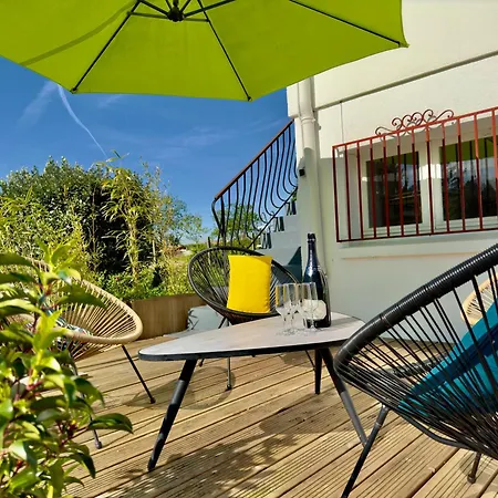 Appartement Cosy & Terrasse - Maison Des Chenes 64 דירה *